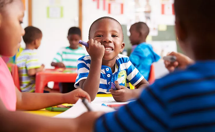 Como trabalhar a escuta ativa com os(as) alunos(as)