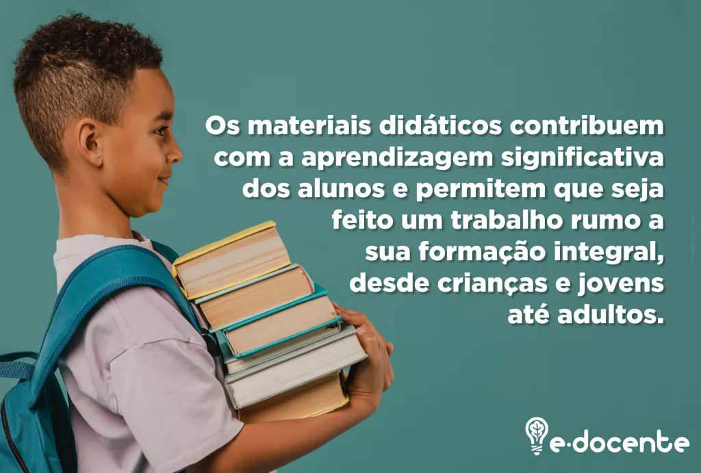 Importância do livro didático para a educação das crianças e jovens